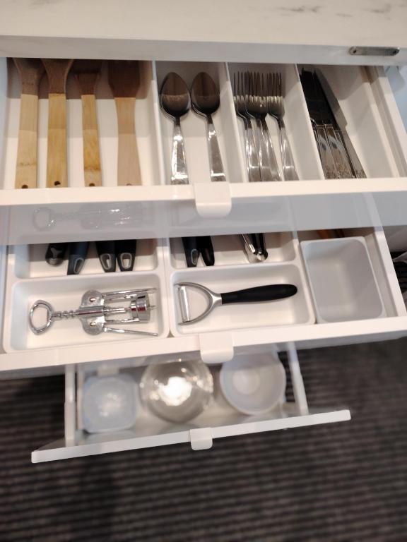 A kitchen or kitchenette at Holiday House