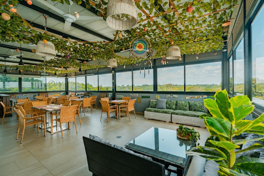 Restaurace v ubytování Hotel Quinto Nivel