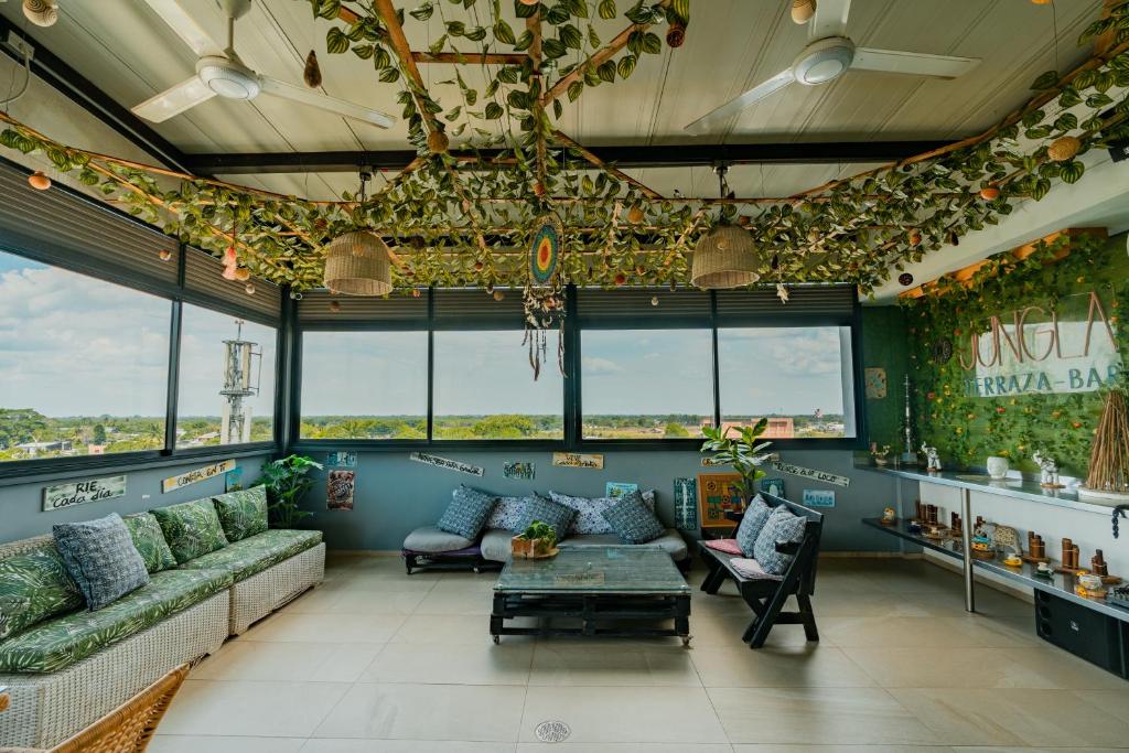 Posezení v ubytování Hotel Quinto Nivel