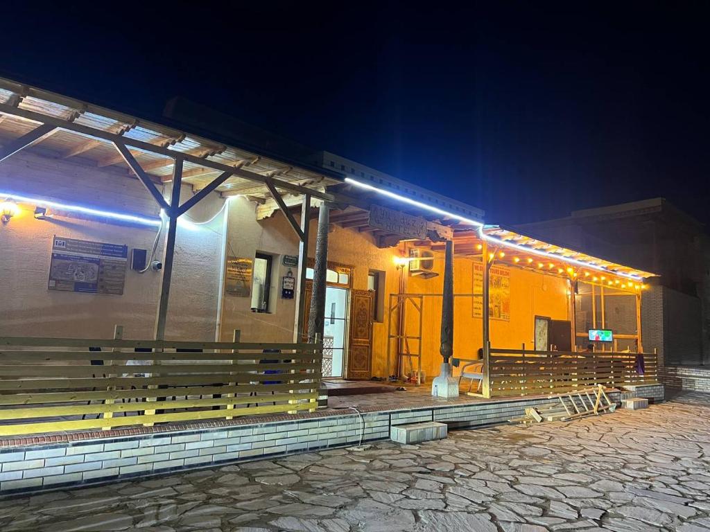 Yulduz Hotel - Housity
