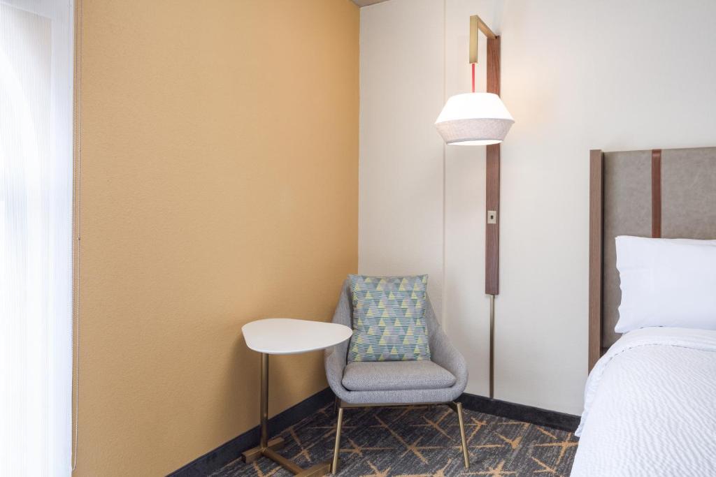 Holiday Inn Hotel & Suites Springfield, an IHG Hotel - Premium Kamer