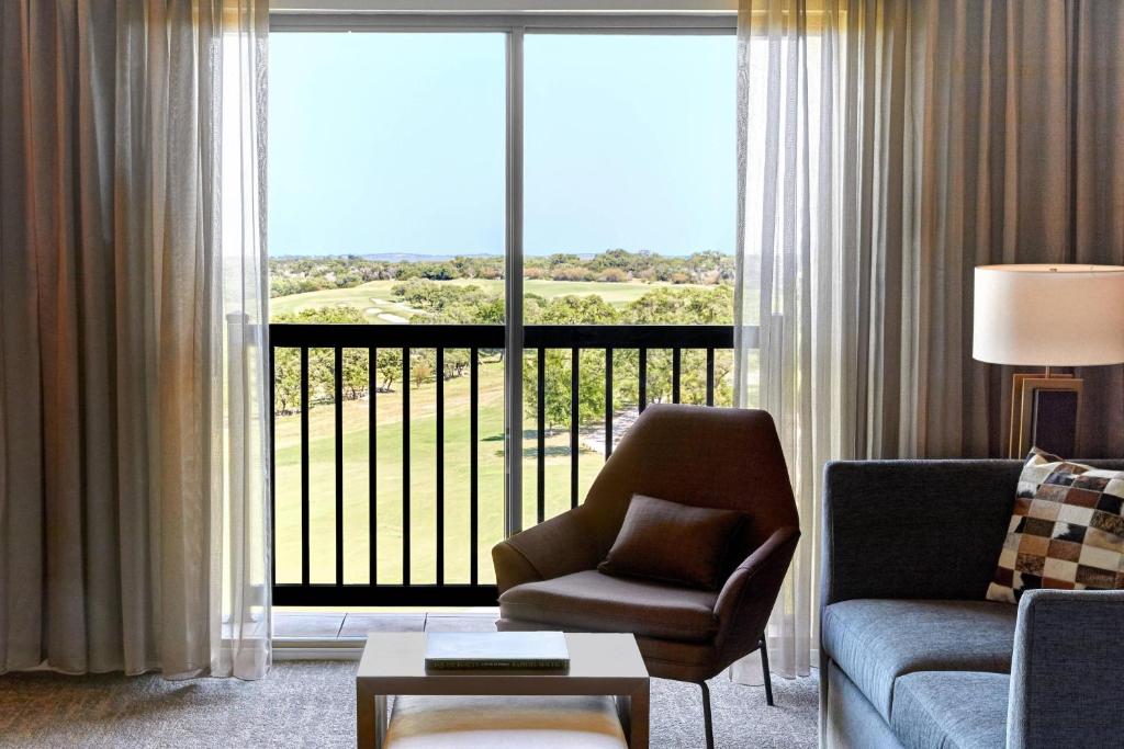JW Marriott San Antonio Hill Country Resort & Spa - Habitación De Invitados, 1 Cama King, Habitación De Lujo Con Vista Y Balcón Juliette