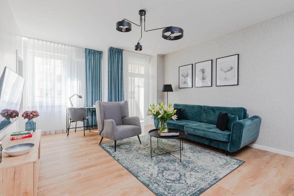 VIDOC APARTMENTS - Two-Bedroom Superior Apartment
