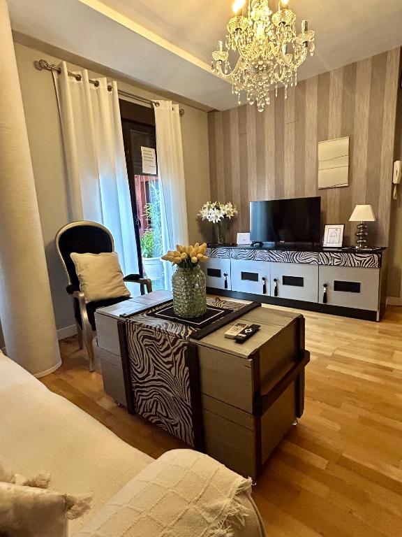 VIP ROOMS Toledo - PARKING GRATIS - 2 HABITACIONES - 6