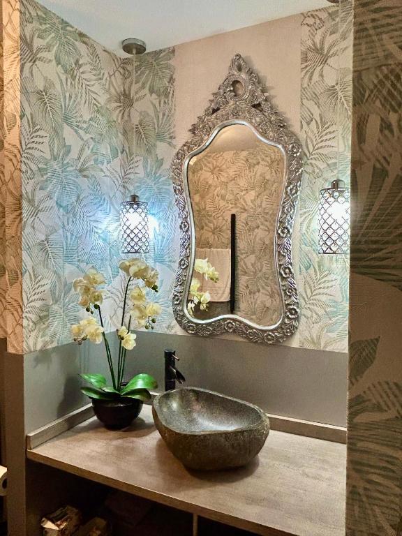 VIP ROOMS Toledo - PARKING GRATIS - 2 HABITACIONES - 19