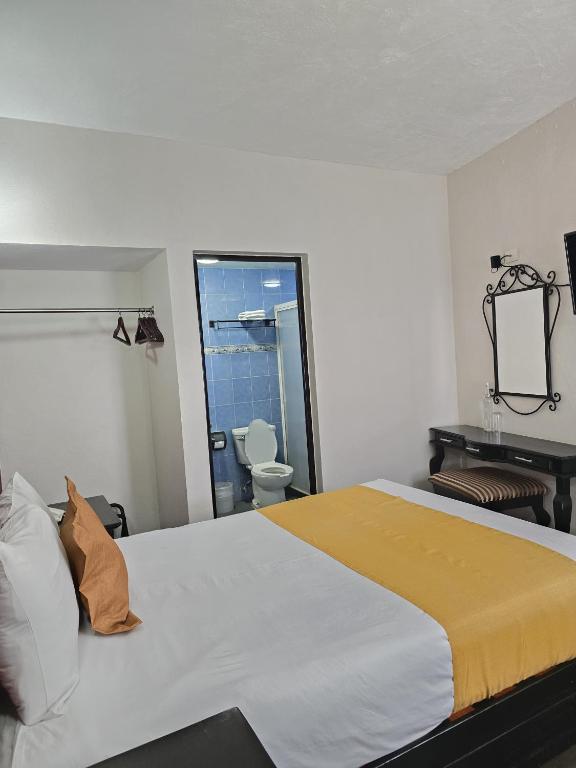 Plaza Poblana - Double Room