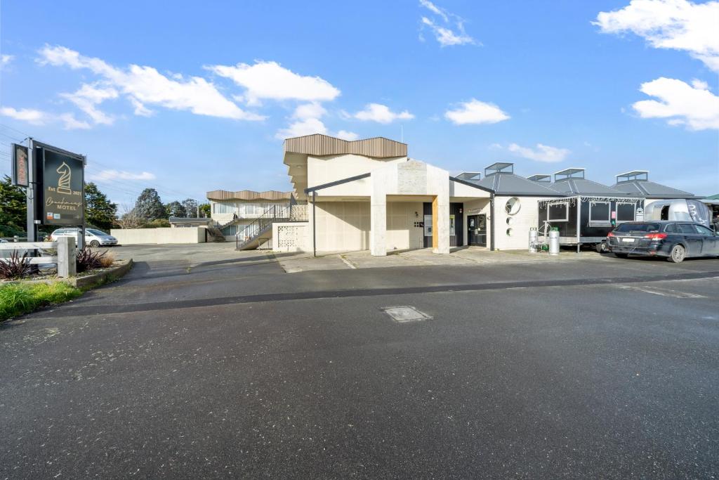 Coachmans Inn - Resim 17