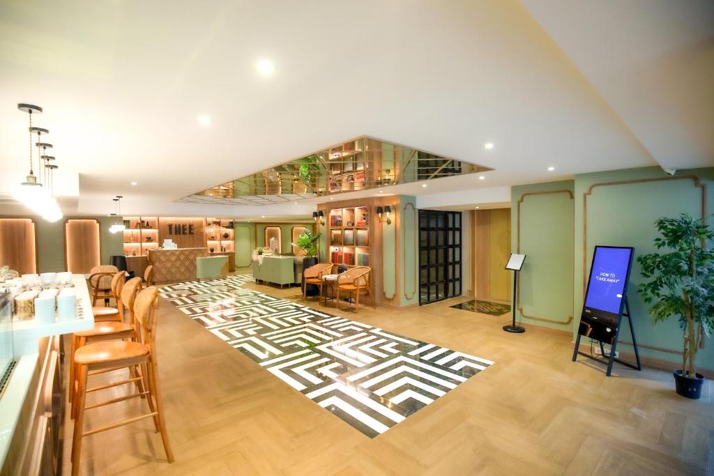 THEE Bangkok by TH District \ - Resim 26