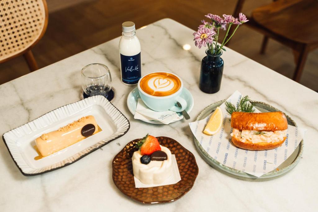 THEE Bangkok by TH District \ - Resim 32