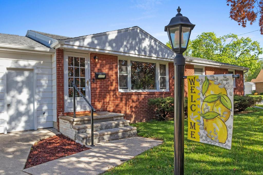 Gallery image of The Lemon House in Green Bay