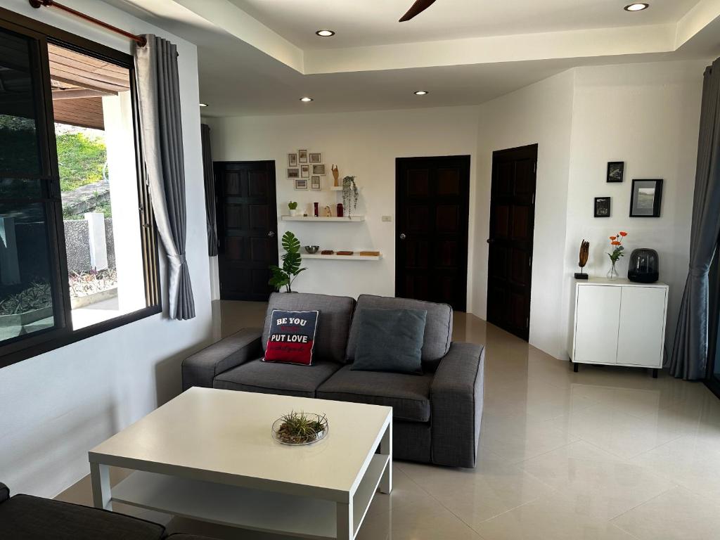 Istumisnurk majutusasutuses Harbour View Villa