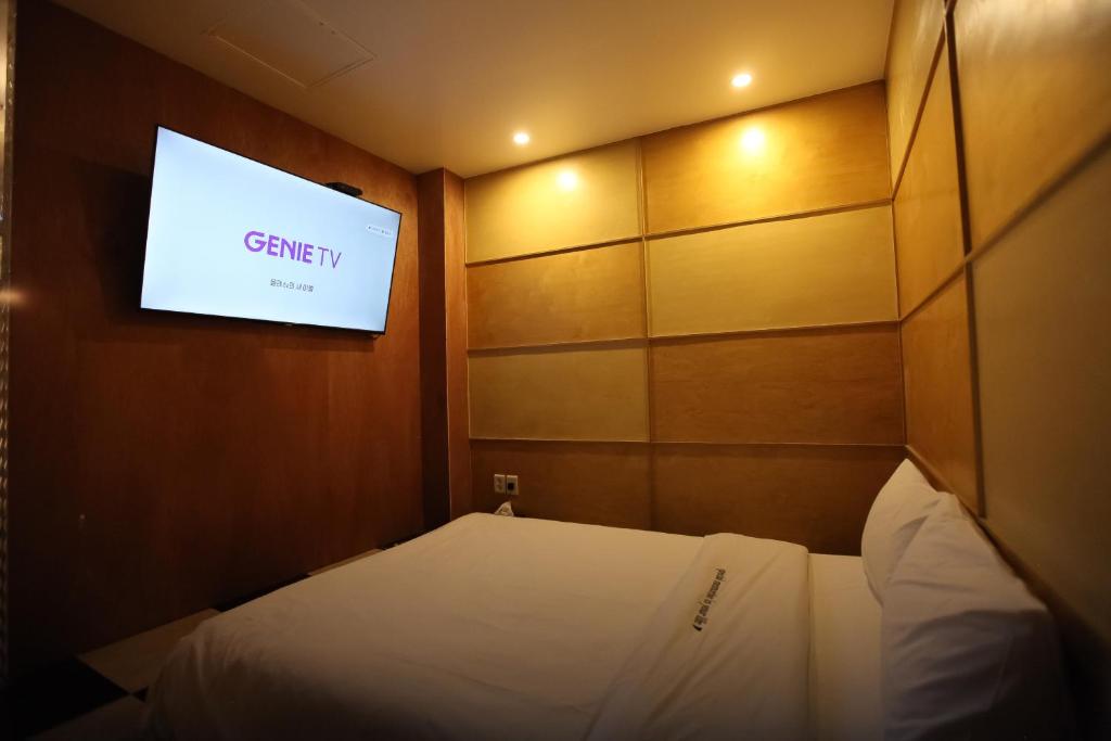 Postel nebo postele na pokoji v ubytování Show Hotel