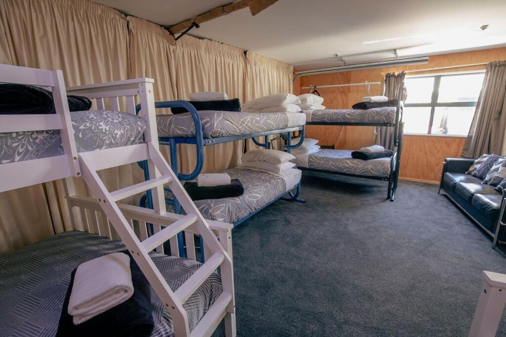 Palanda nebo palandy na pokoji v ubytování Casa Del Caird