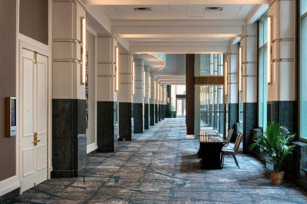 Norfolk Waterside Marriott photo