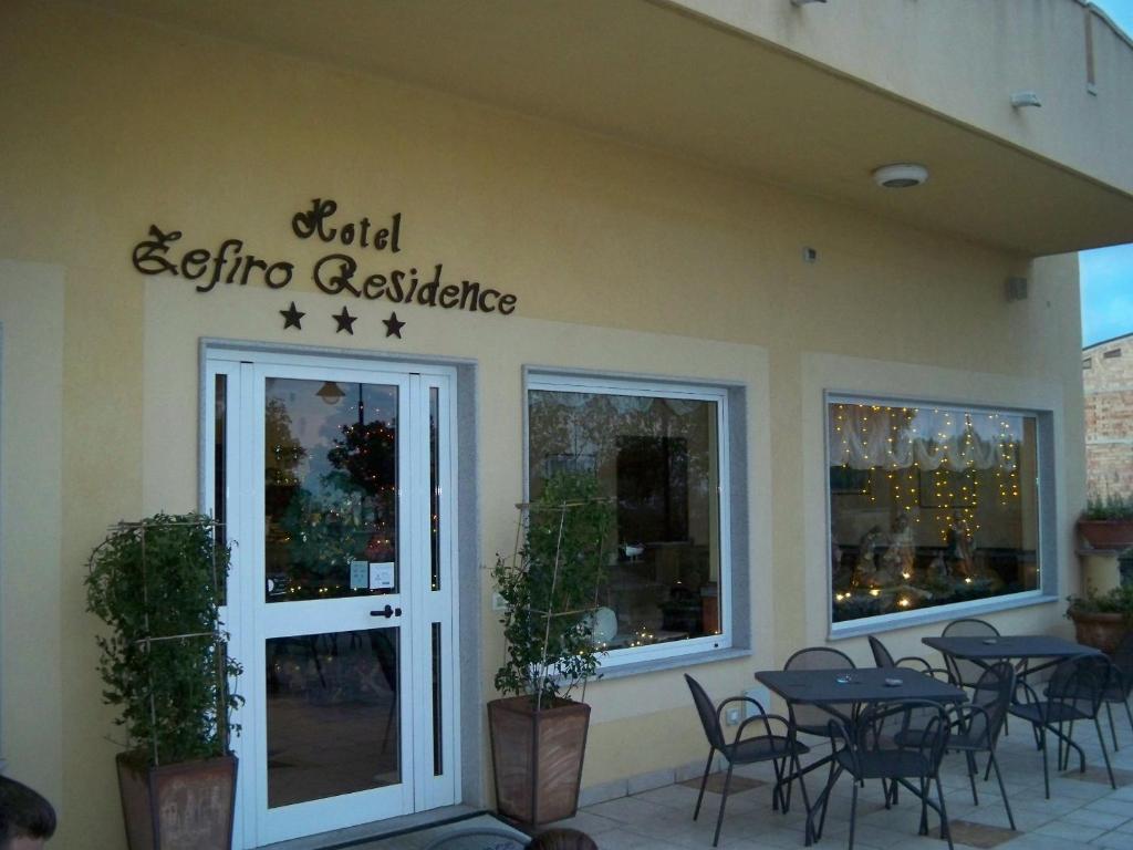 Zdjęcie z galerii obiektu Zefiro Residence w mieście Siderno Marina