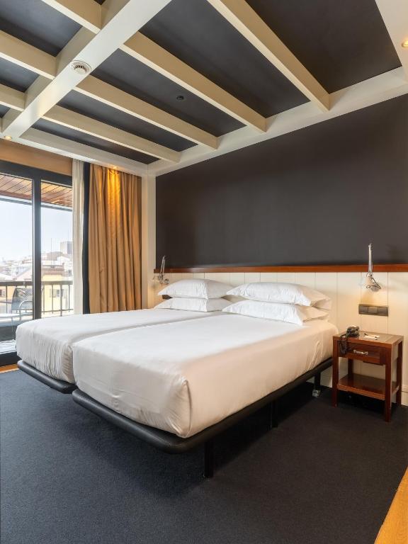 U232 Hotel - Resim 40