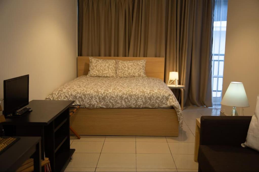 Angel - Cozy, renovated, studio in Athens heart