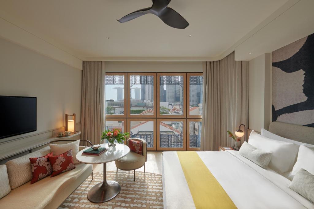 Postel nebo postele na pokoji v ubytování 21 Carpenter, Singapore, a Member of Design Hotels