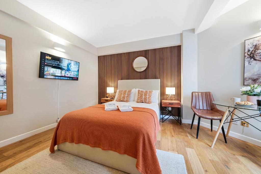 Elegant Apartment in Chelsea - One-Bedroom Apartment