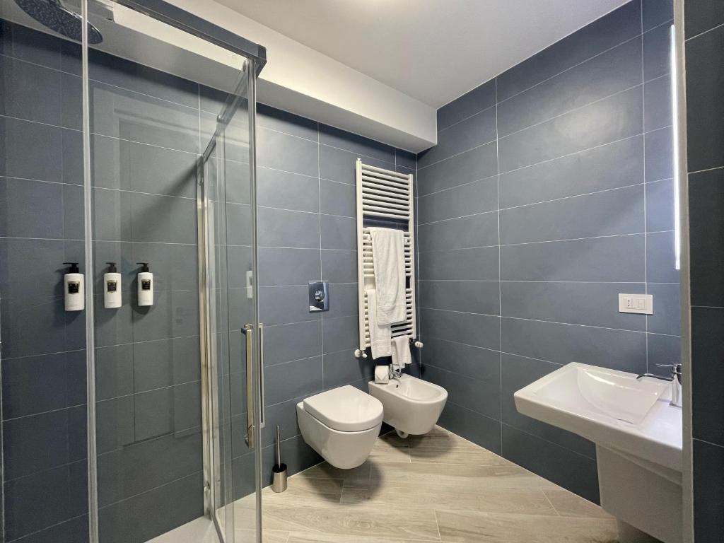 A bathroom at Gli Scogli Luxury Residence Hotel