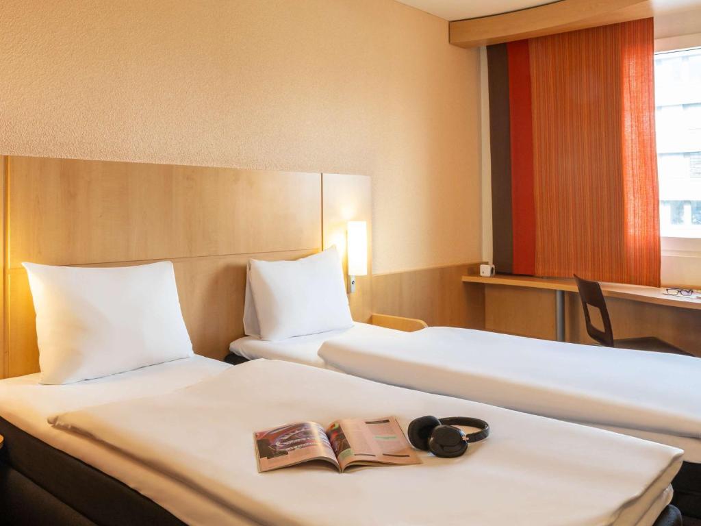 Voodi või voodid majutusasutuse ibis Basel Bahnhof toas