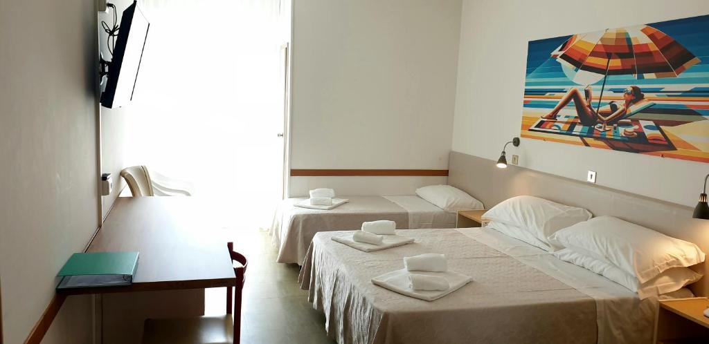 Hotel Internazionale - Quarto Duplo Grande Com Varanda E Vista Mar