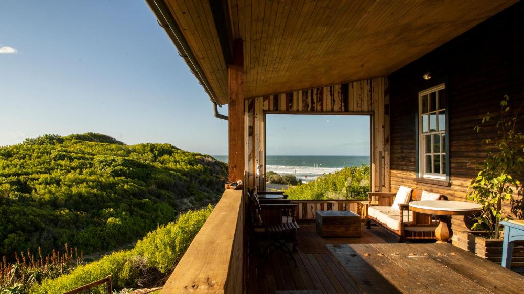 Milkwood Cottage - Seaview Serenity - Image 16