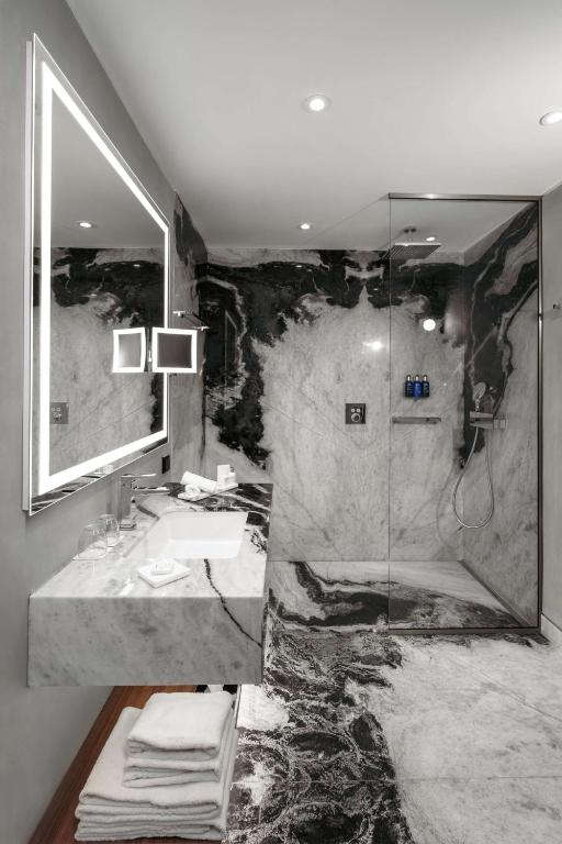 Radisson Blu Aurum Hotel, Brasov - Resim 25