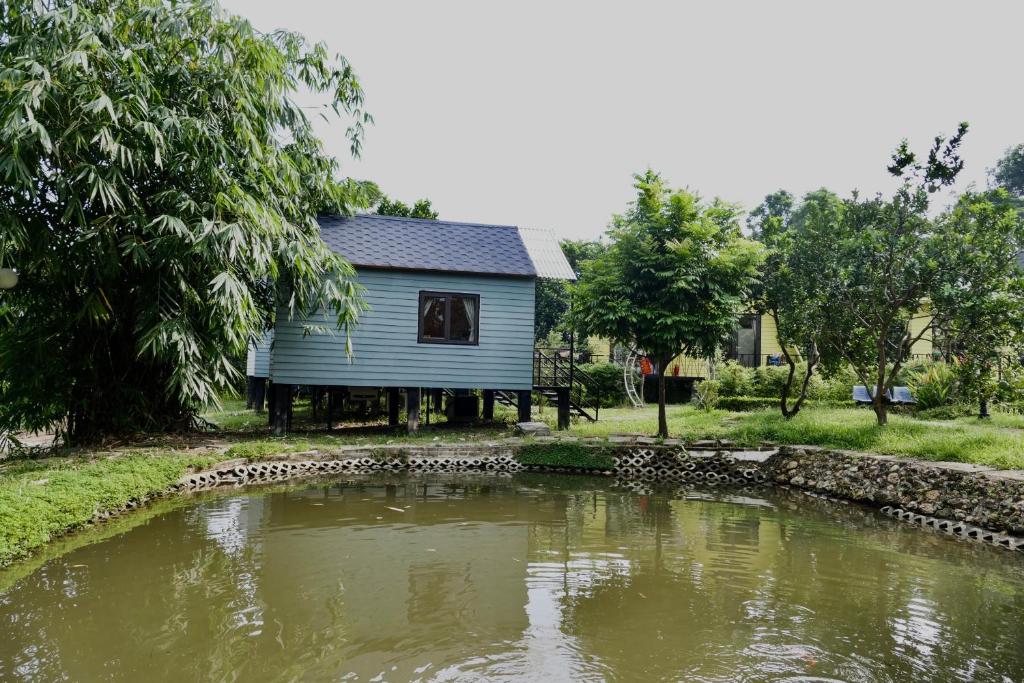 Phong cảnh thiên nhiên gần nhà nghỉ nhỏ