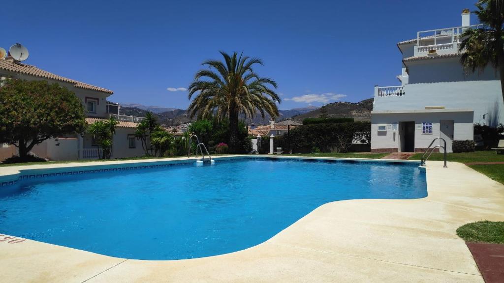 Bazén v ubytování Enjoy Torrox nebo v jeho okolí