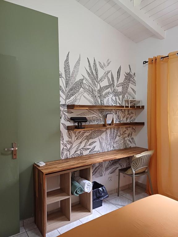 Postel nebo postele na pokoji v ubytování Private House, Pierrette 3 rooms