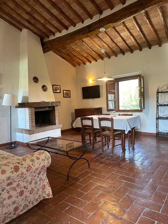 Agriturismo La Peschiera - Apartment With Balcony