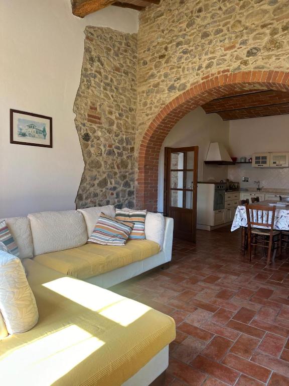 Agriturismo La Peschiera - Three-Bedroom Apartment