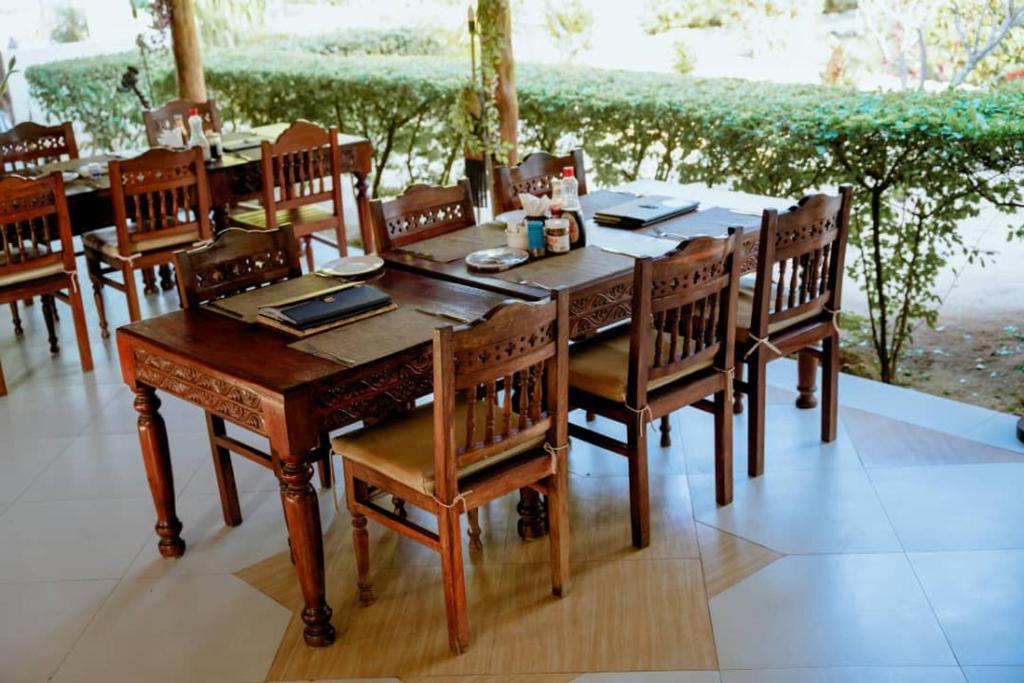 Restaurace v ubytování Villa Serenity, Tanzania Unforgettable