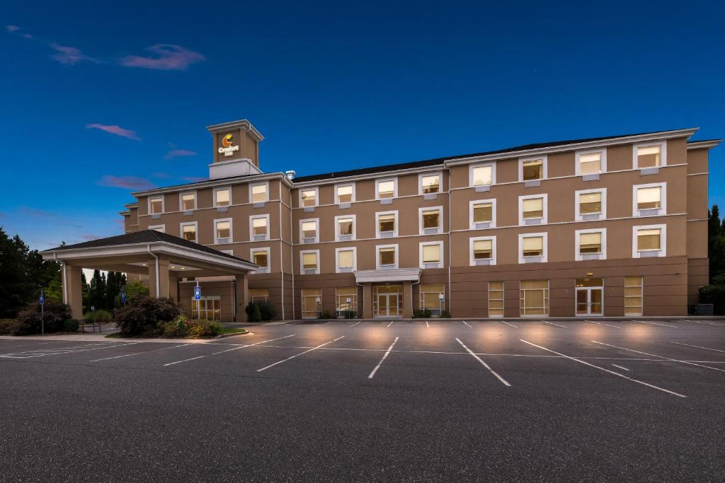 Comfort Inn Sylva - Cullowhee photo