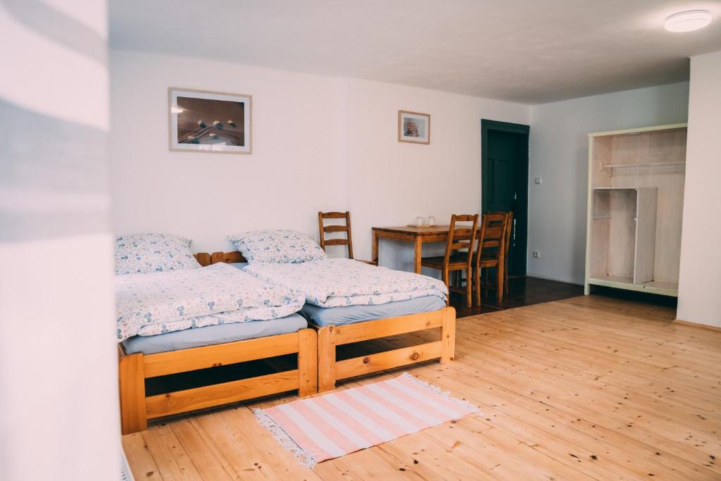 Postel nebo postele na pokoji v ubytování chalupa CHALUPA