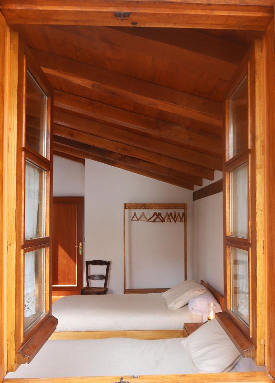Postel nebo postele na pokoji v ubytování Olatuenea casa rural