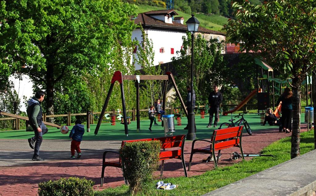 Herní místnost nebo prostor pro děti v ubytování Olatuenea casa rural