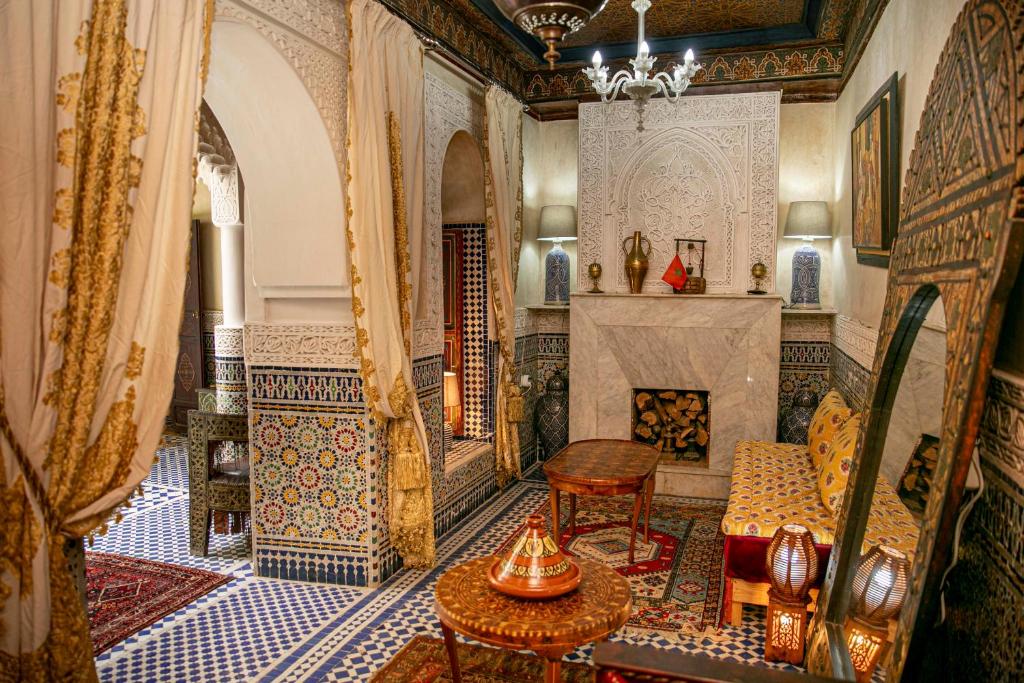 Posezení v ubytování Riad Bab Chems