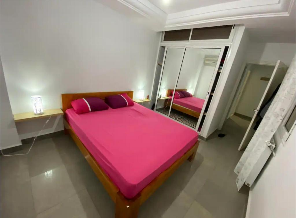Postel nebo postele na pokoji v ubytování Appartement mornag tunis sud