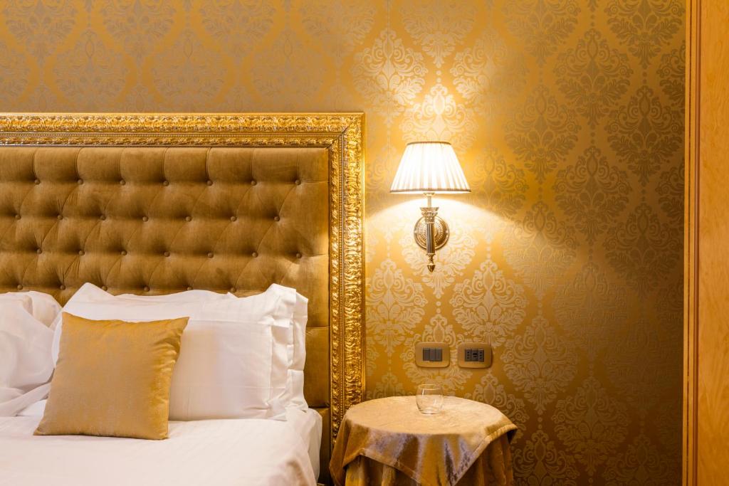 Palazzo dei Mori - Resim 15