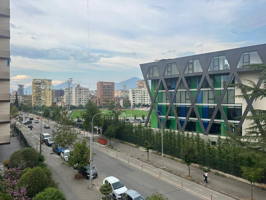 Nespecifikovaný výhled na destinaci Selita e Vogël nebo výhled na město při pohledu z hostelu