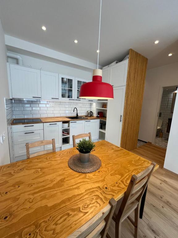 Rodinný Apartmán U Pralesa - Housity