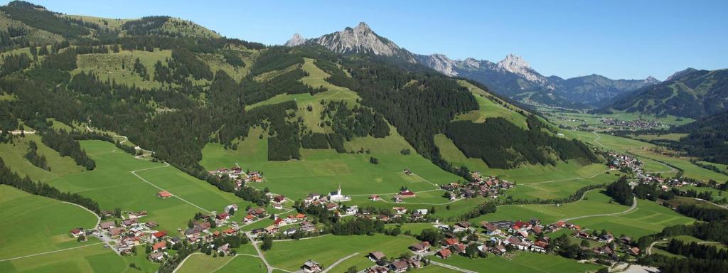 Fotografie z fotogalerie ubytování Lutz Alpenblick B&B v destinaci Schattwald