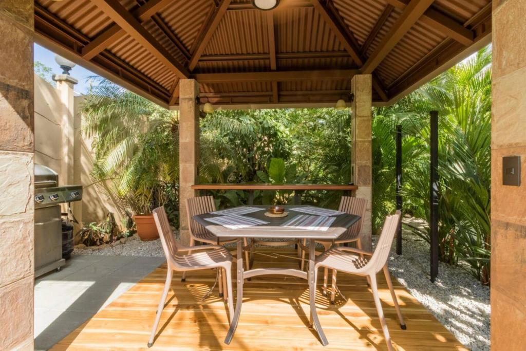 Green Villas Tamarindo photo