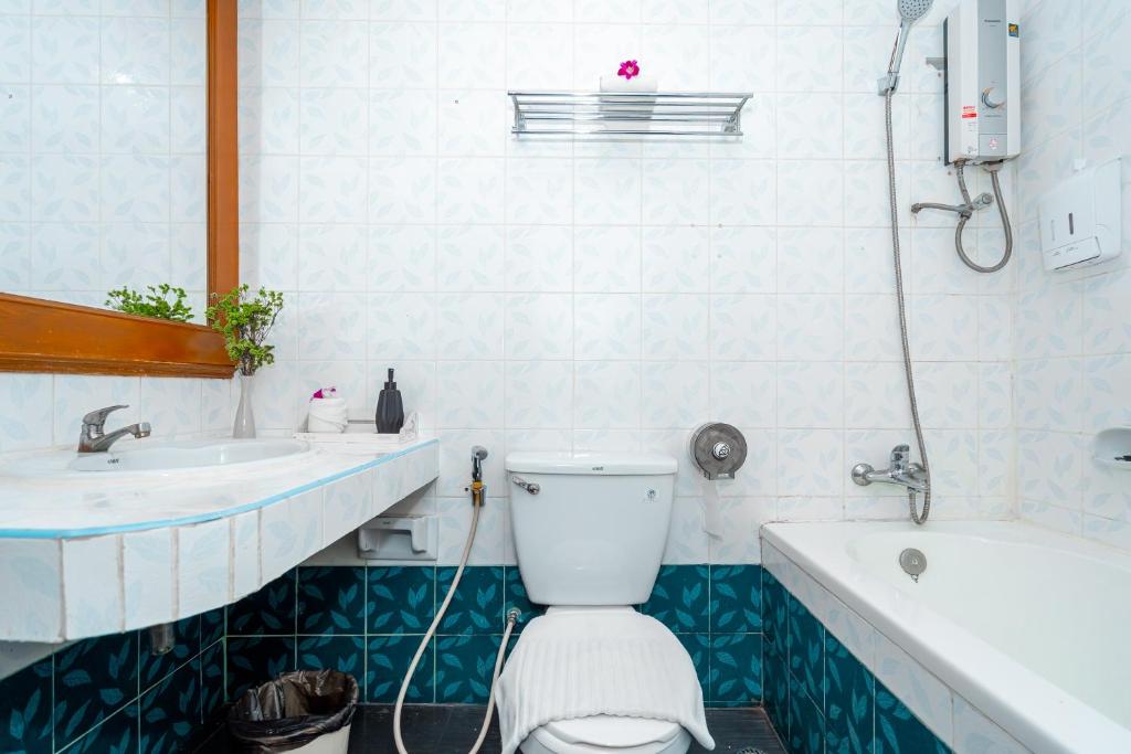 Patong Social Hotel & Restaurant - Resim 13