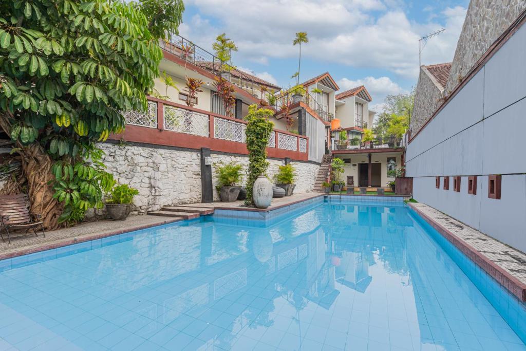 Bazén v ubytování Pondok Gajah Hotel nebo v jeho okolí