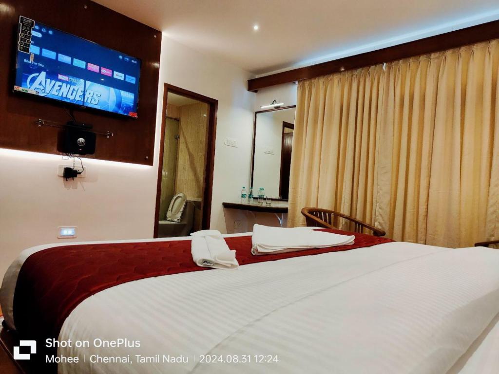 Postel nebo postele na pokoji v ubytování Skylinn Stays - Unit of Prohotel
