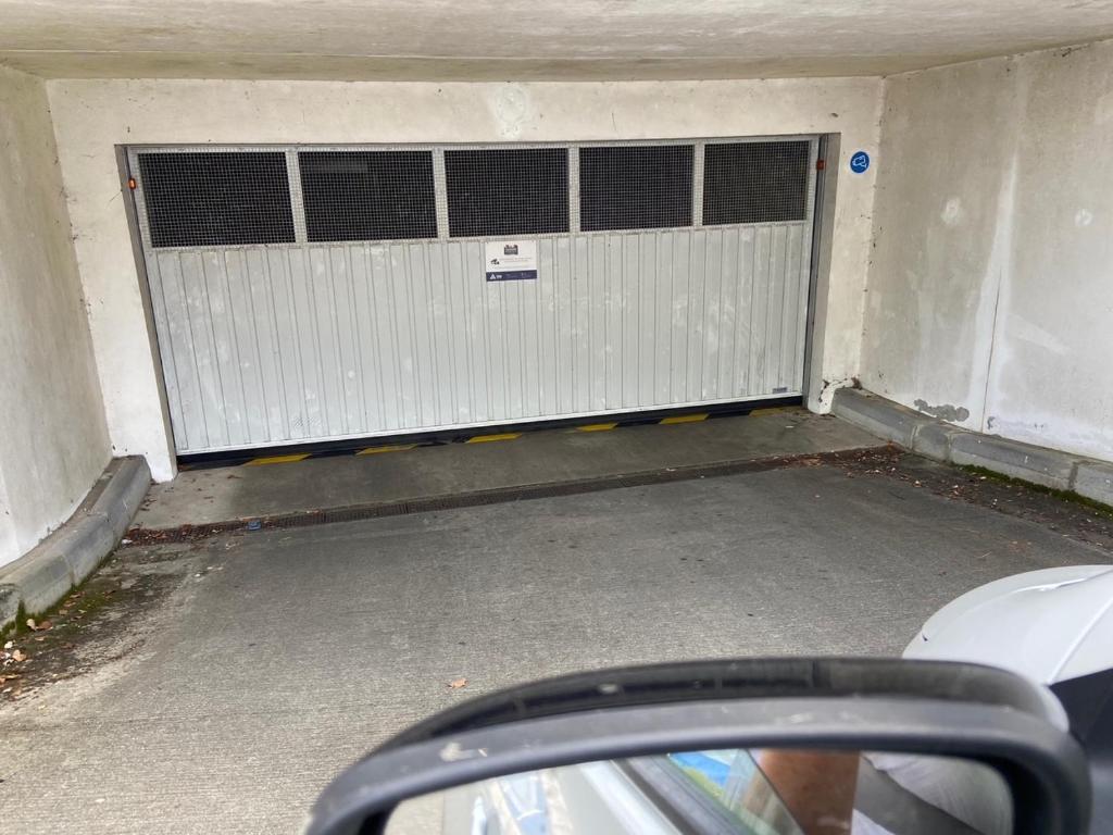 Zdjęcie z galerii obiektu Gîte de Florigny avec parking souterrain et terrasse w mieście Carquefou