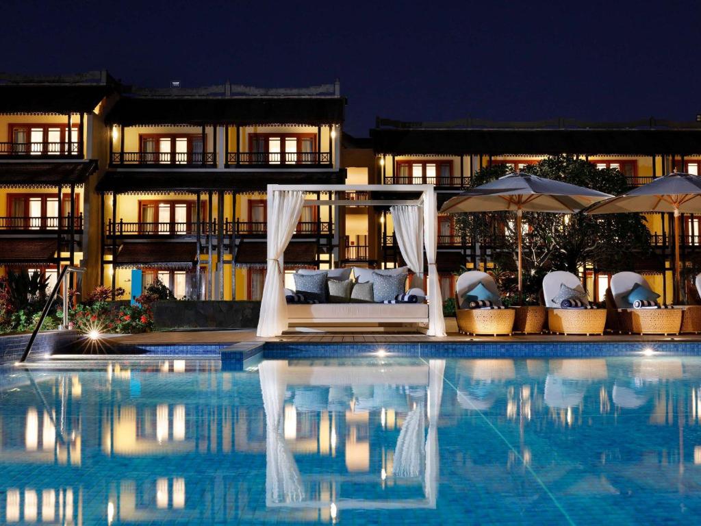 Bazén v ubytování Sofitel Mauritius L'Imperial Resort & Spa nebo v jeho okolí